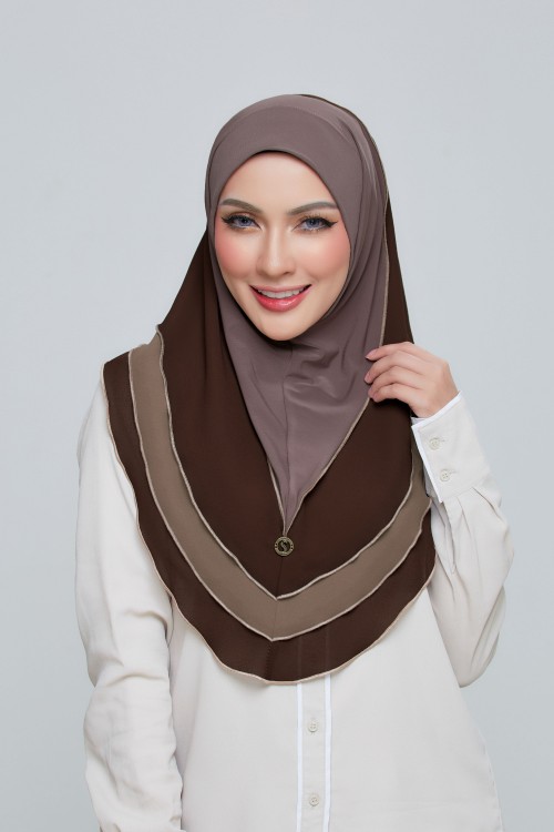 3 LAYER BROWN POLOS 3.1 01701 SJ